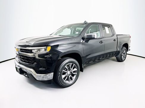 Used 2023 Chevrolet Silverado 1500 LT image 3
