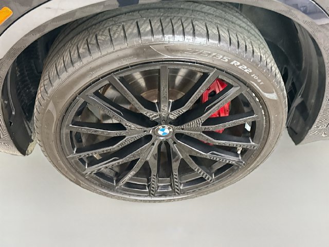 Used 2025 BMW X5 M60i AWD/4WD image 33