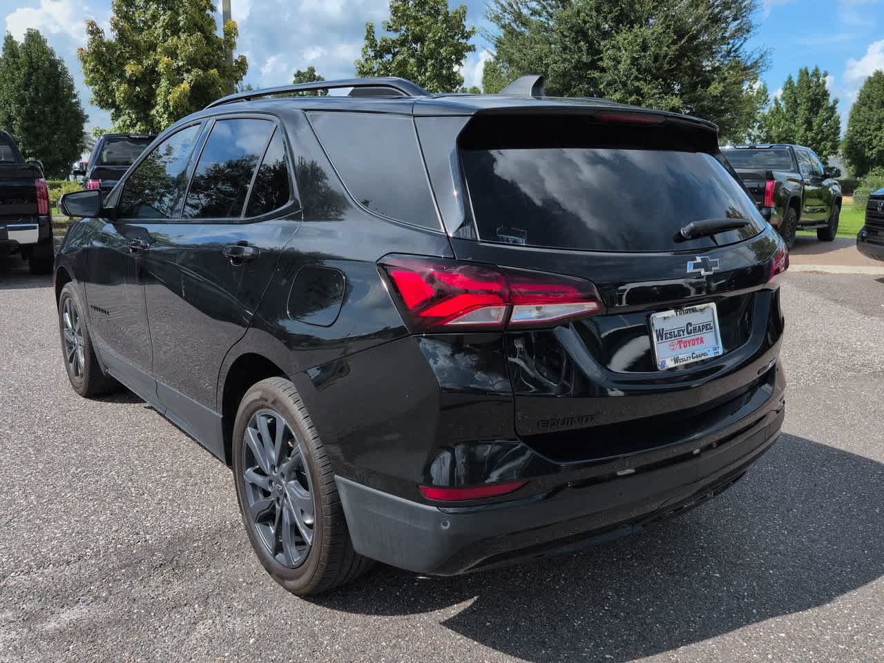 Used 2024 Chevrolet Equinox RS AWD/4WD image 4
