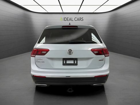 Used 2018 Volkswagen Tiguan SE w/ 3rd Row Seat Package AWD/4WD image 6
