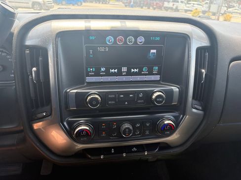 Used 2018 Chevrolet Silverado 1500 LT w/ All Star Edition AWD/4WD image 12