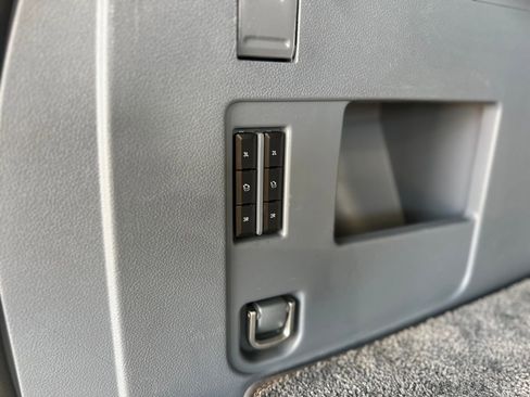 Used 2021 Lincoln Navigator L Black Label w/ Cargo Convenience Package image 47