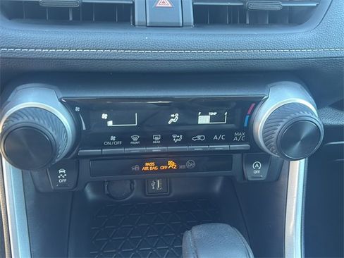 Used 2024 Toyota RAV4 LE image 23