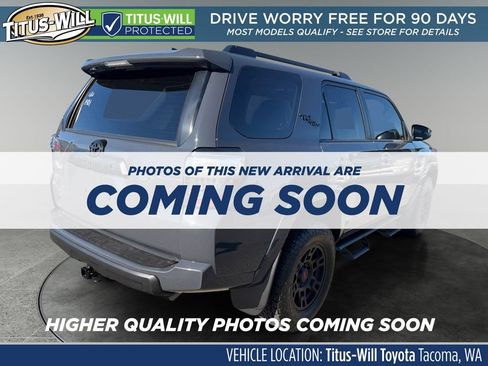 Used 2024 Toyota 4Runner TRD Off-Road Premium w/ Off Road Premium Plus Package AWD/4WD image 5