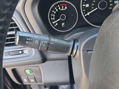 Used 2022 Honda HR-V Sport image 23