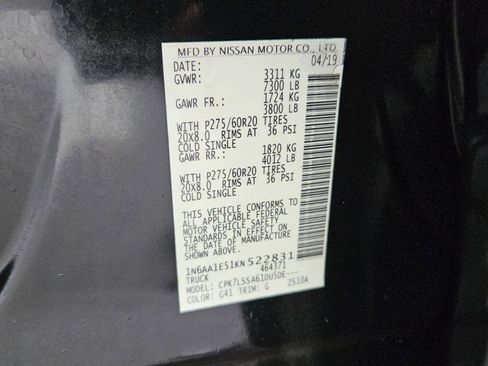 Used 2019 Nissan Titan SV w/ SV Convenience Package image 7