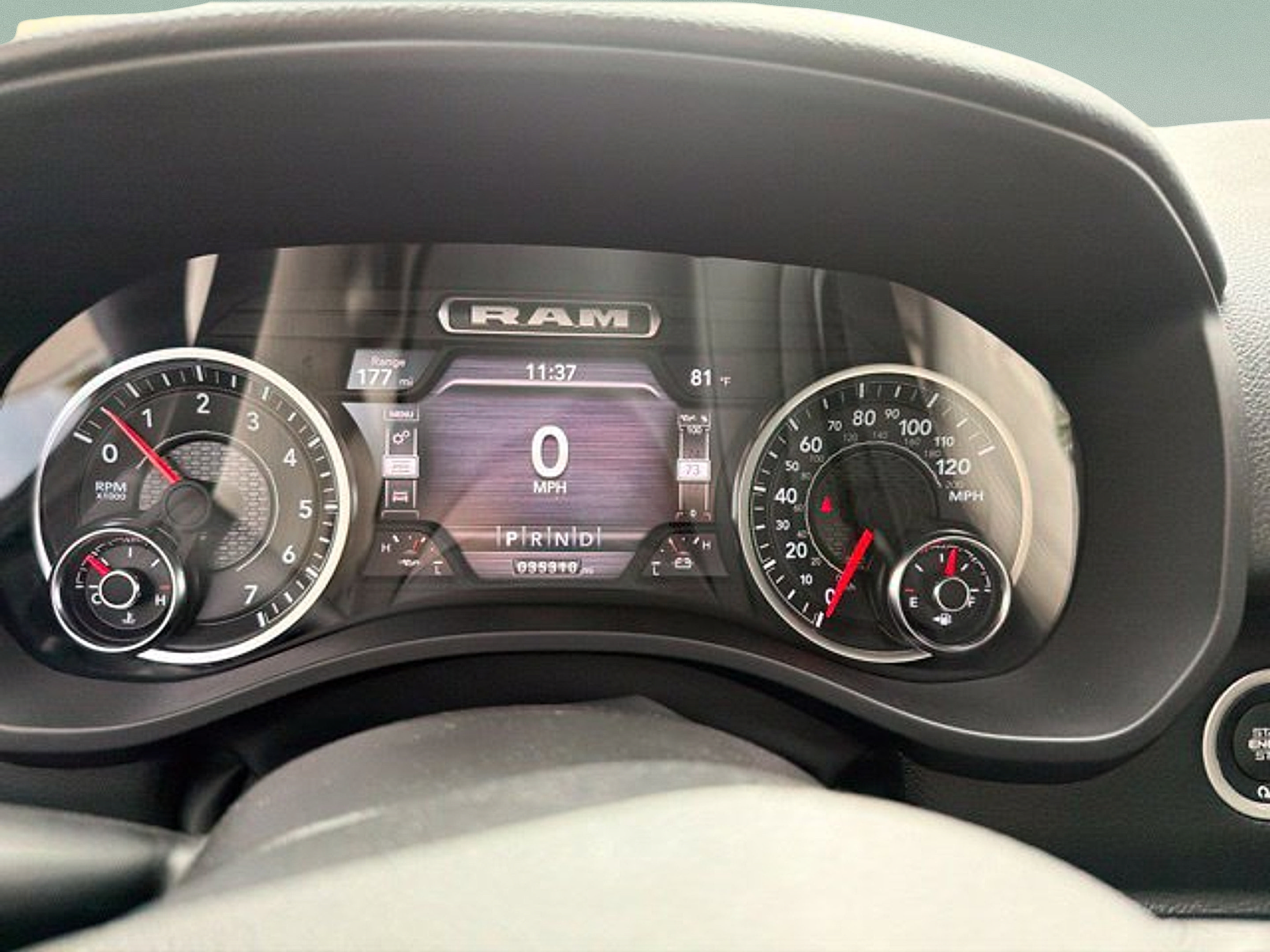 Used 2024 RAM 1500 Big Horn AWD/4WD image 21