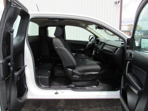 Used 2019 Ford Ranger XL w/ Equipment Group 101A Mid RWD image 17
