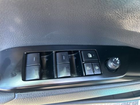 Used 2025 Toyota Camry LE FWD image 22