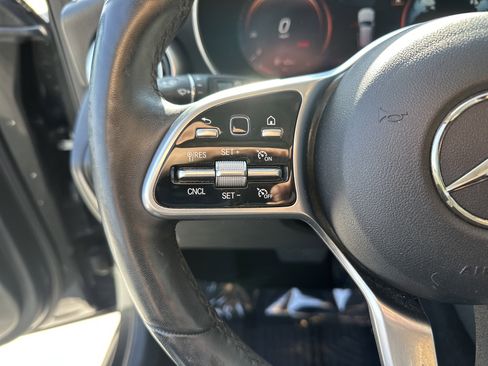 Used 2021 Mercedes-Benz GLC 300 4MATIC image 19