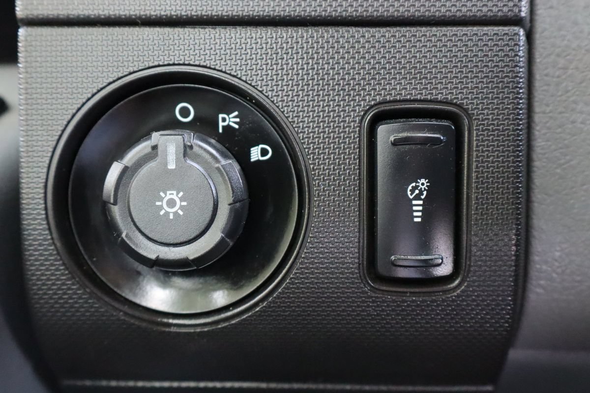 Used 2016 Ford F350 XL w/ Power Equipment Group AWD/4WD image 33