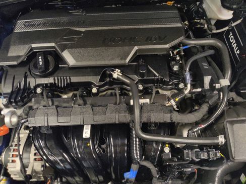 Used 2024 Hyundai Elantra SEL FWD image 30