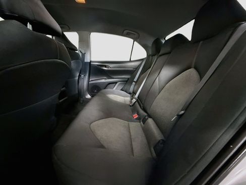 Used 2020 Toyota Camry LE FWD image 24