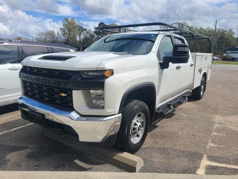 Used 2020 Chevrolet Silverado 2500 W/T w/ WT Convenience Package image 2