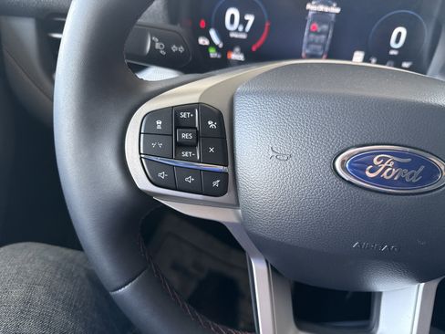 New 2026 Ford Explorer Active w/ Active Comfort Package image 30