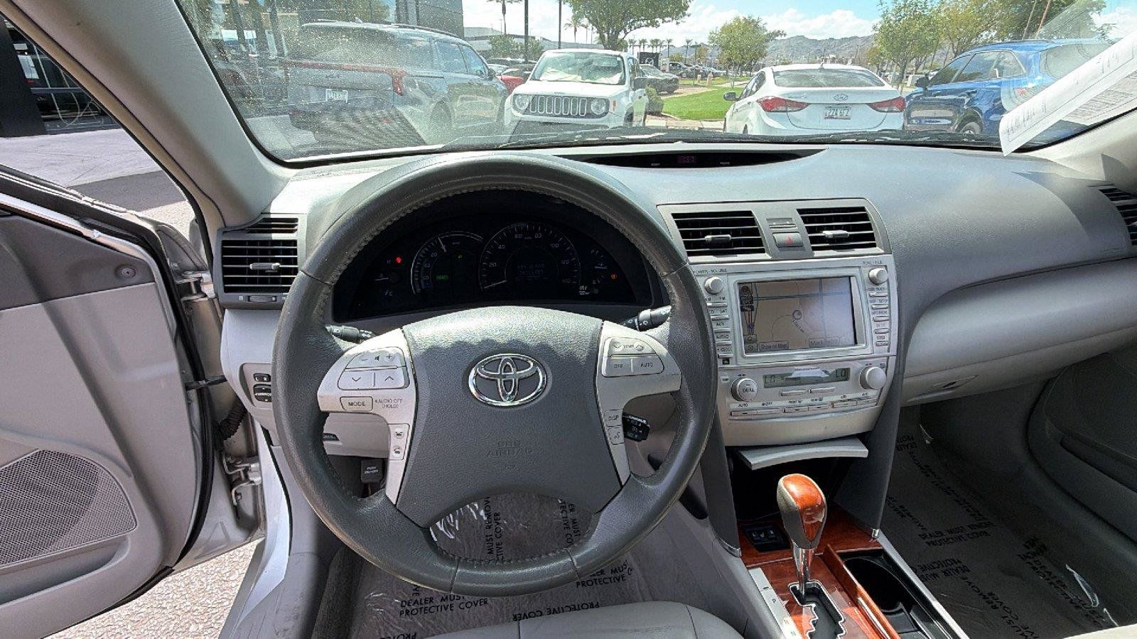 Used 2011 Toyota Camry Hybrid FWD image 13