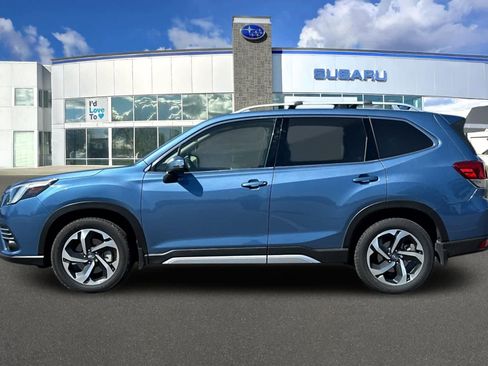 Used 2023 Subaru Forester Touring AWD/4WD image 9