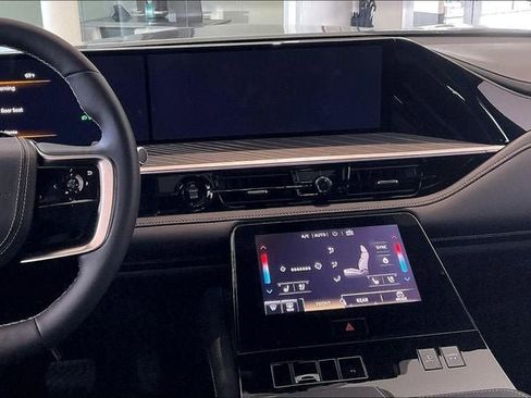 New 2026 INFINITI QX80 Autograph image 7