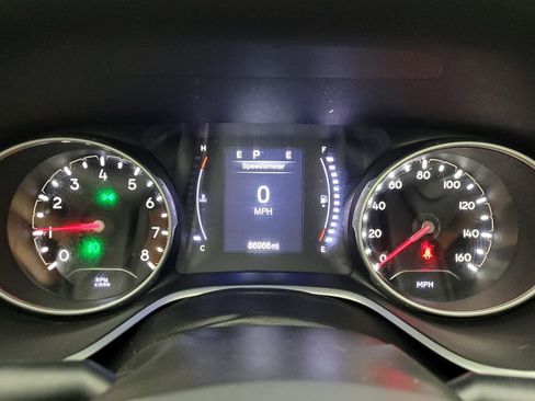 Used 2020 Jeep Compass Latitude image 23