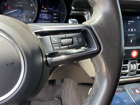 Certified 2023 Porsche Macan Turbo AWD/4WD image 17