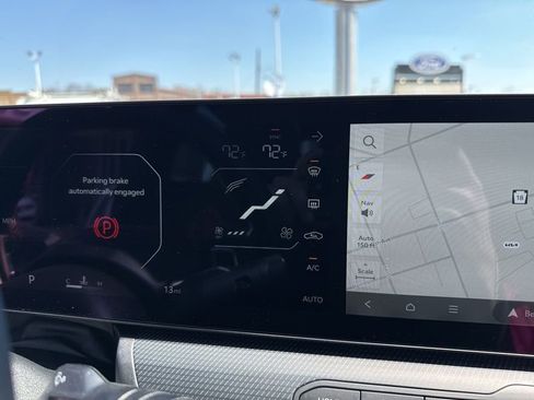 New 2026 Kia K4 GT-Line FWD image 38