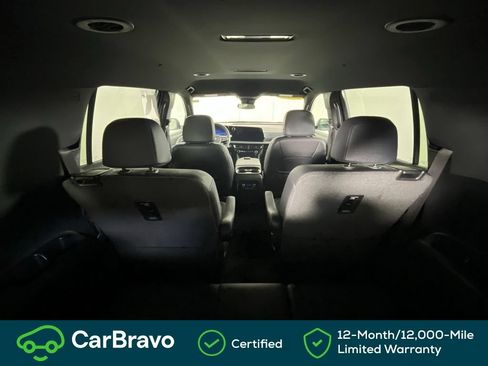 Used 2026 Chevrolet Traverse LT AWD/4WD image 6