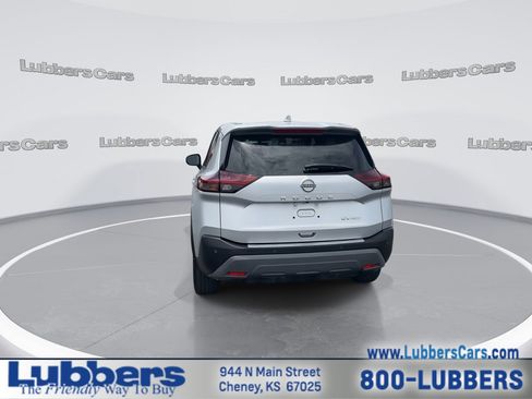 Used 2023 Nissan Rogue SV AWD/4WD image 7