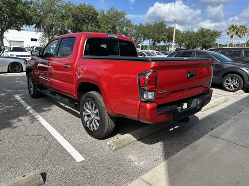 Used 2023 Toyota Tacoma Limited AWD/4WD image 6