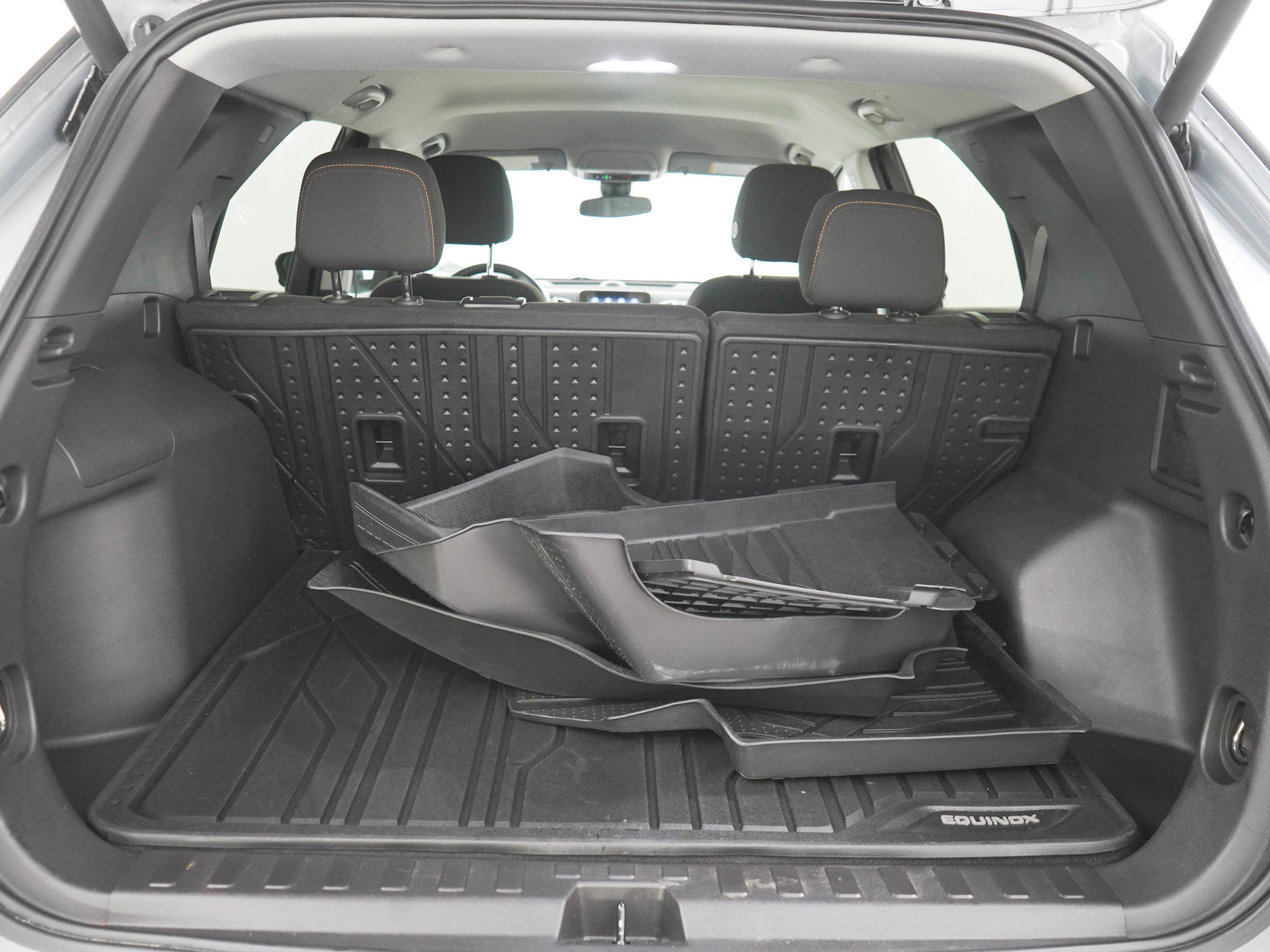 Used 2024 Chevrolet Equinox LT AWD/4WD image 9