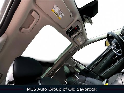 Used 2024 Hyundai Tucson Limited image 27