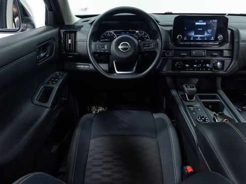 Used 2024 Nissan Pathfinder S w/ Cargo Package AWD/4WD image 3