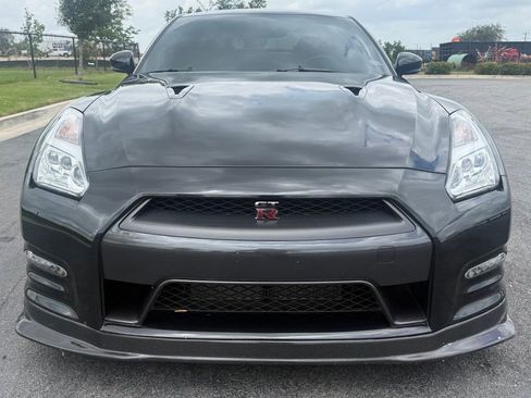 Used 2012 Nissan GT-R Black Edition AWD/4WD image 4