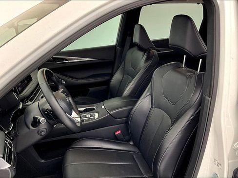 Used 2025 INFINITI QX60 Luxe w/ Cargo Package FWD image 31