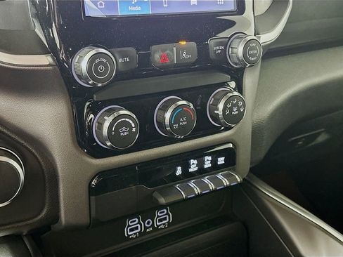 New 2026 RAM 1500 Express image 15