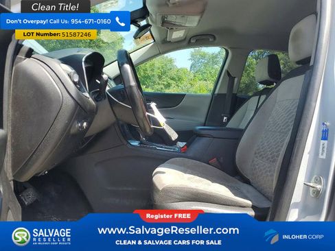 Used 2018 Chevrolet Equinox LT FWD image 9