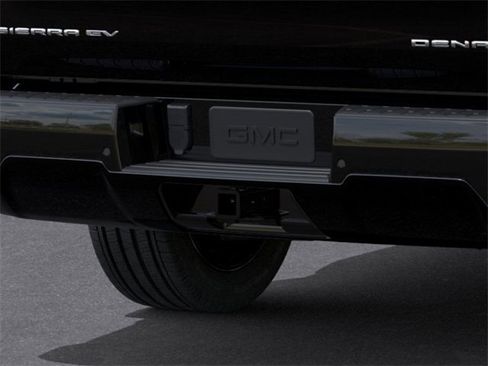 New 2026 GMC Sierra EV Denali image 14