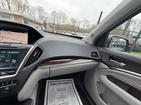 Used 2017 Acura MDX SH-AWD w/ Technology Package image 22