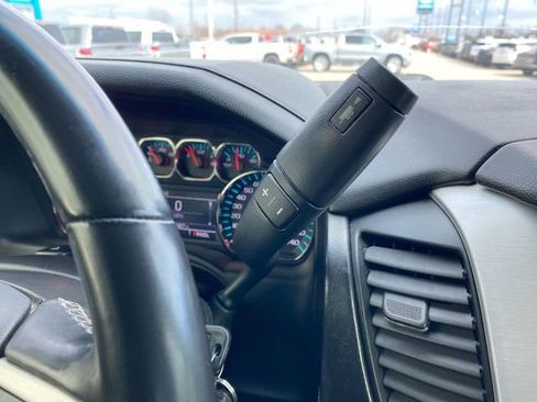 Used 2017 GMC Yukon SLE w/ Convenience Package image 44