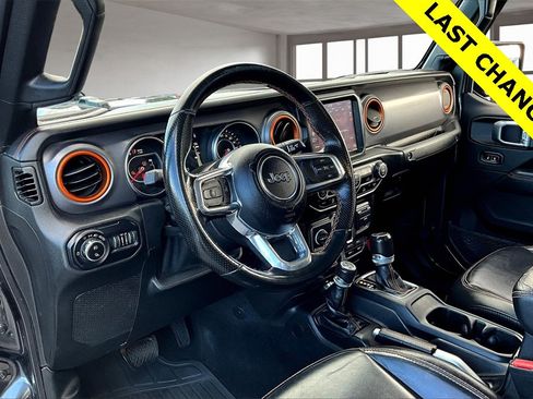 Used 2021 Jeep Gladiator Mojave image 14