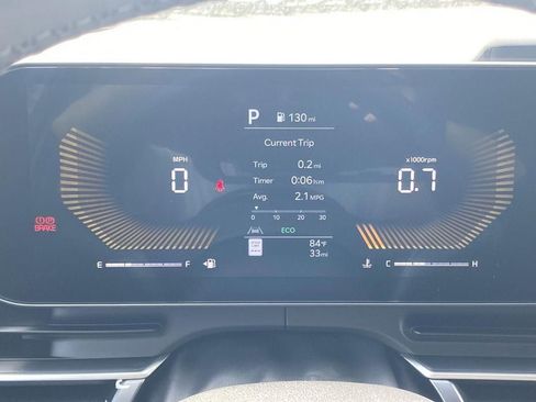 New 2026 Kia Carnival FWD image 10