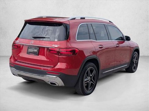 Certified 2026 Mercedes-Benz GLB 250 4MATIC image 5