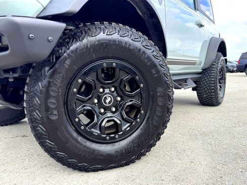 Used 2021 Ford Bronco First Edition image 2