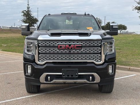 Used 2020 GMC Sierra 3500 Denali w/ Denali Ultimate Package image 3