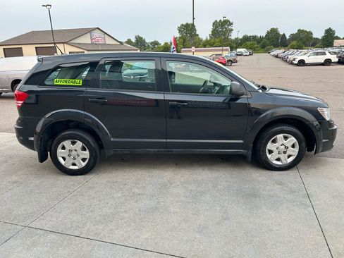 Used 2012 Dodge Journey FWD image 4
