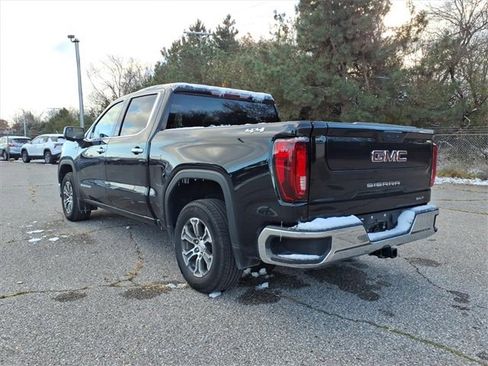 Used 2025 GMC Sierra 1500 SLT image 5