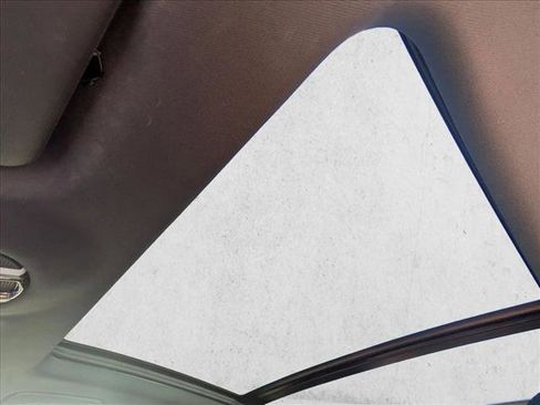 Used 2020 Porsche Cayenne image 19