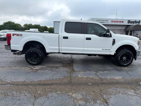 Used 2019 Ford F250 XL w/ Power Equipment Group AWD/4WD image 10