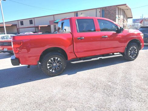 Used 2020 Nissan Titan S w/ S Utility Package image 5