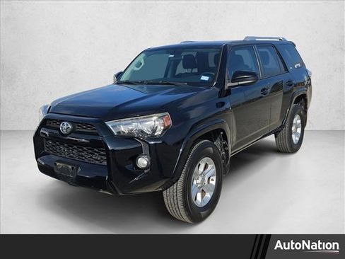Used 2018 Toyota 4Runner SR5 image 1