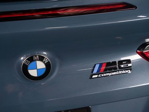 Used 2022 BMW M8 Competition image 21